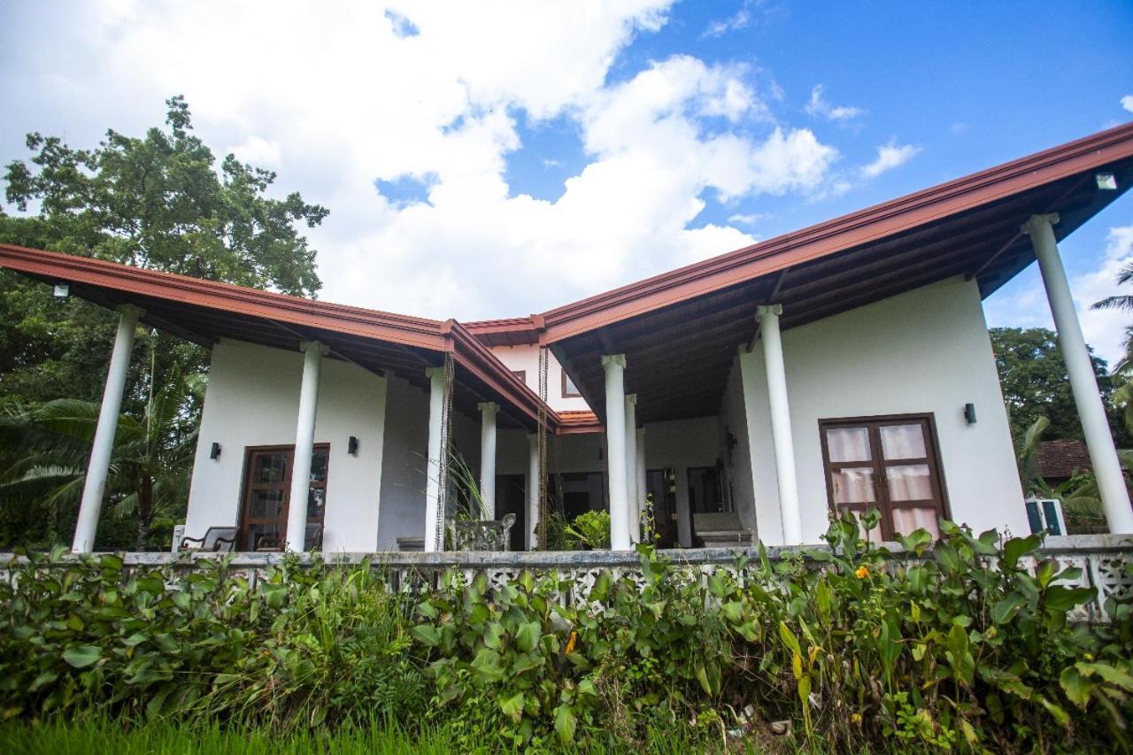 Kumbura Homestay Kibissa Exterior photo